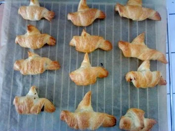 Rezept: Mini Croissants mit Schokolade Bild Nr. 4 Mini Croissants mit Schokolade - Rezept - Bild Nr. 4