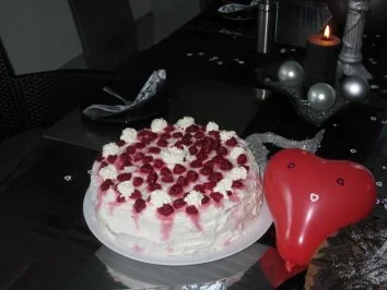 Rezept: Geburtstagstorte mit Bild Geburtstagstorte mit Bild - Rezept