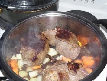 Rezept: Rind rollt Schwein Bild Nr. 3 Rind rollt Schwein - Rezept - Bild Nr. 3