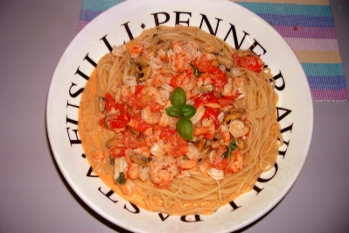 Spaghetti Marinara - Rezept
