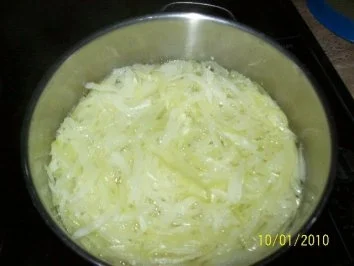 Rezept: Weißkohl in Milch-Sauce und einem Schuss Sahne Bild Nr. 4 Weißkohl in Milch-Sauce und einem Schuss Sahne - Rezept - Bild Nr. 4