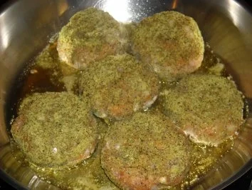 Putenfrikadellen mit Kürbiskernpanade - Rezept - Bild Nr. 2