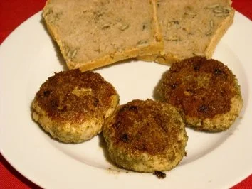 Putenfrikadellen mit Kürbiskernpanade - Rezept