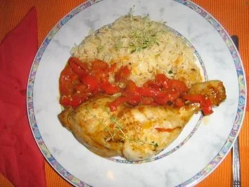 Rezept: geschmorte Hähnchenschenkel an Paprikagemüse und Basmatireis geschmorte Hähnchenschenkel an Paprikagemüse und Basmatireis - Rezept