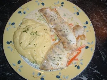 Zanderfilet mit Gemüsesoße - Rezept - Bild Nr. 2