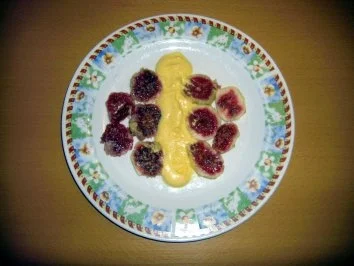 Rezept: Feigen mit Currysahne Feigen mit Currysahne - Rezept