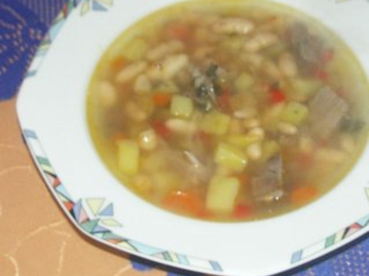 Weiße Bohnensuppe - schnell & einfach - von cremschnittchen Weiße Bohnensuppe - schnell & einfach - von cremschnittchen