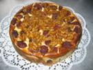Krokant-Käsekuchen mit Pflaumen - Rezept