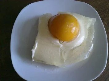 Rezept: Spiegeleierkuchen Bild Nr. 2 Spiegeleierkuchen - Rezept - Bild Nr. 2