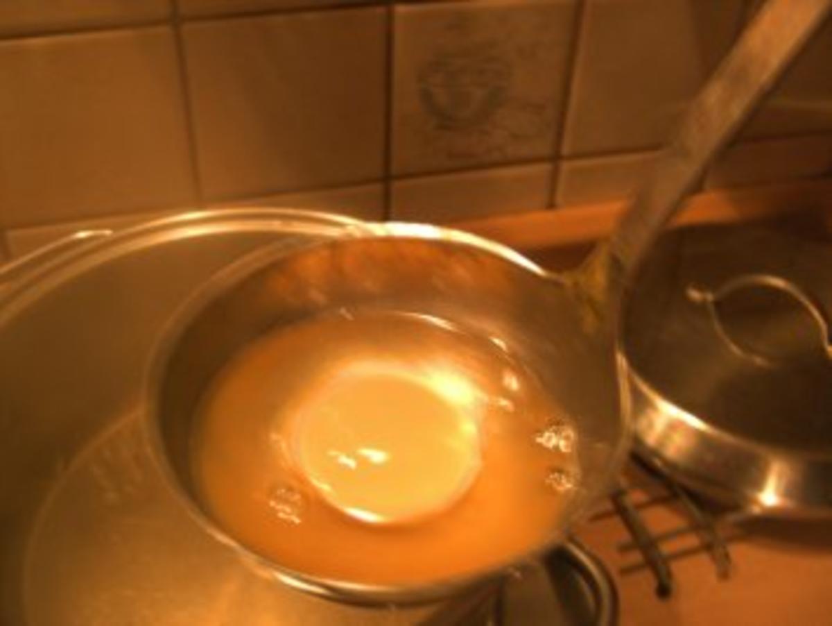 Verschiedenes: Verlorene ( Pochierte ) Eier in Schinken-Käse-Soße - Rezept - Bild Nr. 2