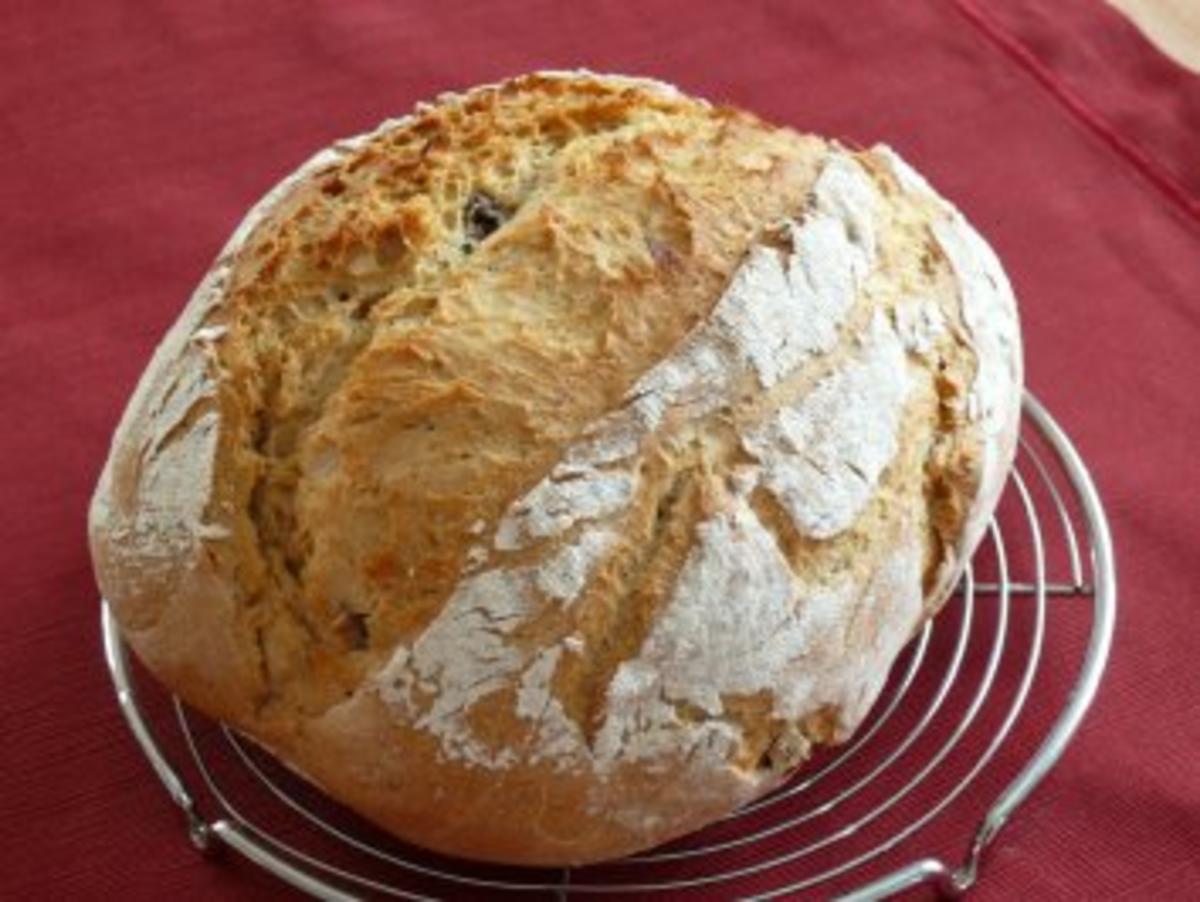 Oliven-Chili-Brot - Rezept mit Bild - kochbar.de