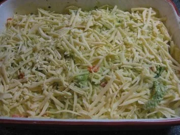 Rezept: Wirsing-Kartoffel-Möhren-Auflauf Bild Nr. 12 Wirsing-Kartoffel-Möhren-Auflauf - Rezept - Bild Nr. 12