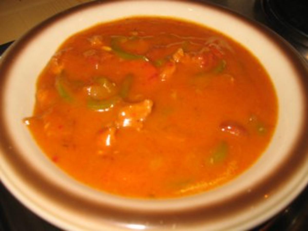 Suppe: Scharfe Gulaschsuppe nach Lisa's Art - Rezept