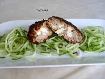 Rezept: Fleisch-Gerichte: Frikadellen *mediteran* Bild Nr. 3 Fleisch-Gerichte: Frikadellen *mediteran* - Rezept - Bild Nr. 3