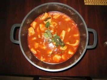 Rezept: Hähnchenragout mit Portwein Hähnchenragout mit Portwein - Rezept