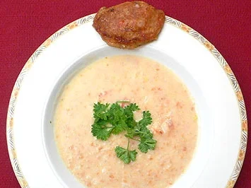 Nigerianische Erdnuss-Suppe mit westafrikanischem Bananenbrot - Rezept