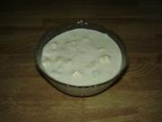 Obstsalat in Joghurt-Honigsoße - Rezept