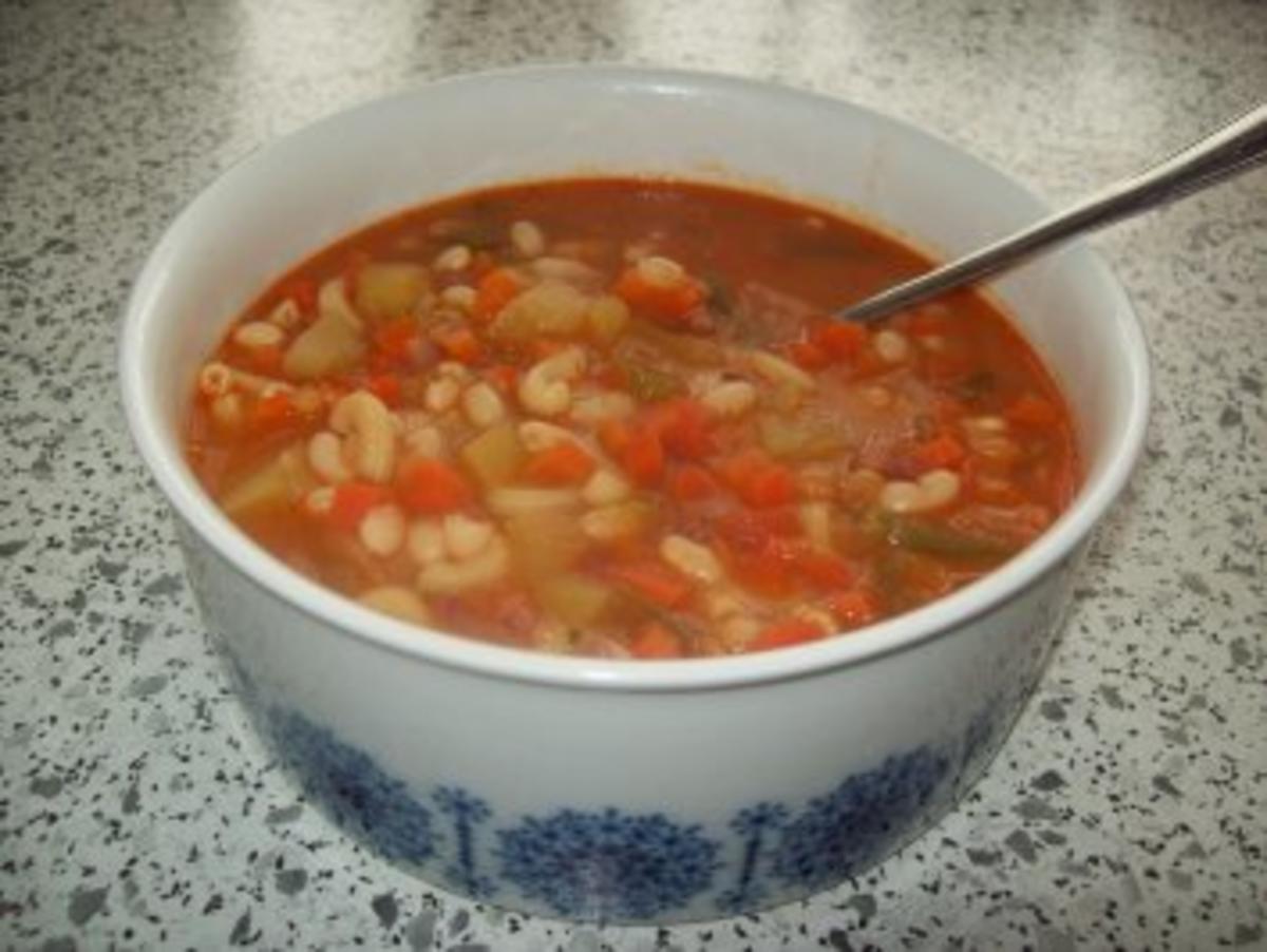Bohnensuppe mit Gemüse - Rezept - Bild Nr. 2