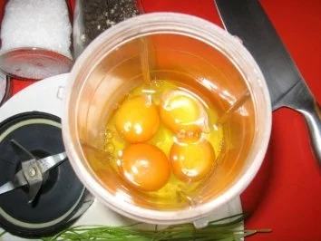 Schnittlauch-Champignon-Rührei - Rezept - Bild Nr. 3