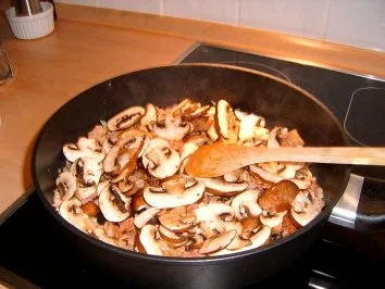 Pfifferling Rahmschnitzel - Rezept - Bild Nr. 5