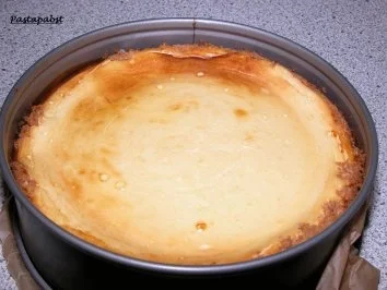 Käsekuchen mit Amarettiniboden - Rezept - Bild Nr. 7