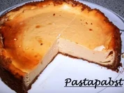 Käsekuchen mit Amarettiniboden - Rezept