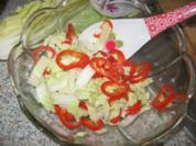 Chinakohl-Paprikasalat - Rezept