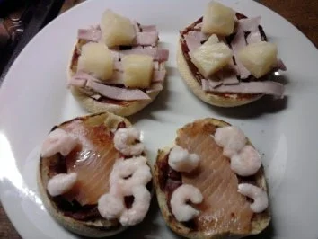 Rezept: Phantasie-Pizzinchen Bild Nr. 6 Phantasie-Pizzinchen - Rezept - Bild Nr. 6