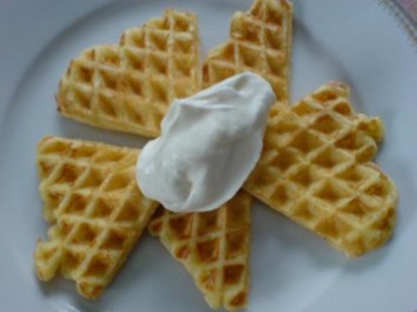 Schmand Waffeln - Rezept mit Bild - kochbar.de