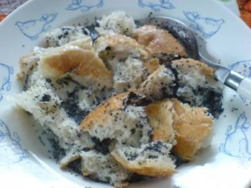 Rezept: Mohnpielen Mohnpielen - Rezept