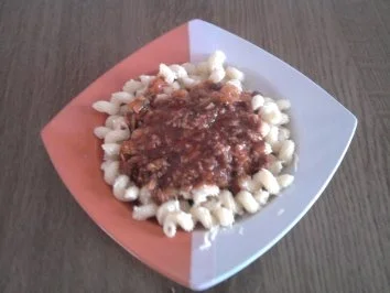 Feurige Hacksosse Bologneser Art - Rezept