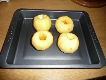 Bratapfel mit Marzipan - Rezept - Bild Nr. 2