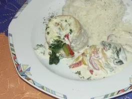Welsröllchen mit Paprikagemüse - Rezept