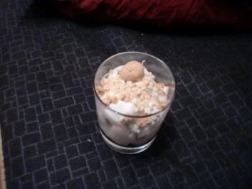 Rezept: Amerettinicreme mit gerösteten Mandeln Bild Nr. 2 Amerettinicreme mit gerösteten Mandeln - Rezept - Bild Nr. 2