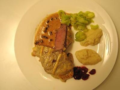 Filet "Wellington" mit Sauce Périgord - Rezept