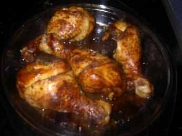 Hähnchenschenkel in Ingwer und Koriander mariniert, dazu Tomatensoße - Rezept - Bild Nr. 9