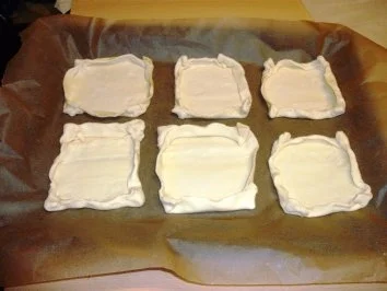 Rezept: Frischer Ananas-Quark im Blätterteig Bild Nr. 6 Frischer Ananas-Quark im Blätterteig - Rezept - Bild Nr. 6