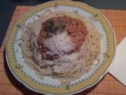 Spaghetti mit Bolognese auf sizilianische Art - Rezept