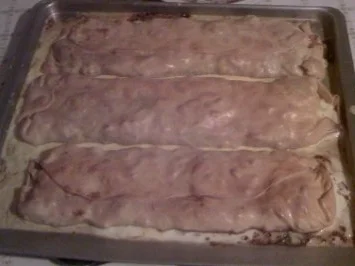 Warmer Apfelstrudel mit Vanillesoße - Rezept - Bild Nr. 6
