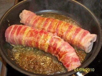 Filet im Speckkräutermantel an Paprikalauchgemüse - Rezept - Bild Nr. 5