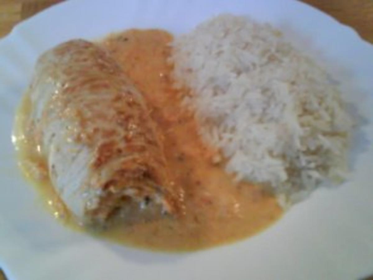 Putenrouladen mit Frischkäse Karottenfüllung - 466 kcal/100g