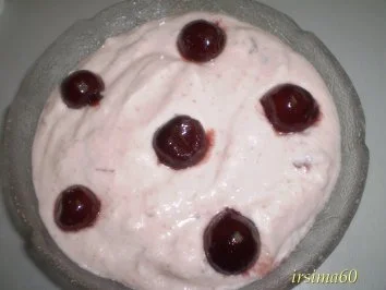 Rezept: Quarkschaum mit Maraschinokirschen Quarkschaum mit Maraschinokirschen - Rezept