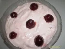 Quarkschaum mit Maraschinokirschen - Rezept