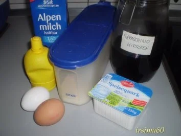 Rezept: Quarkschaum mit Maraschinokirschen Bild Nr. 2 Quarkschaum mit Maraschinokirschen - Rezept - Bild Nr. 2