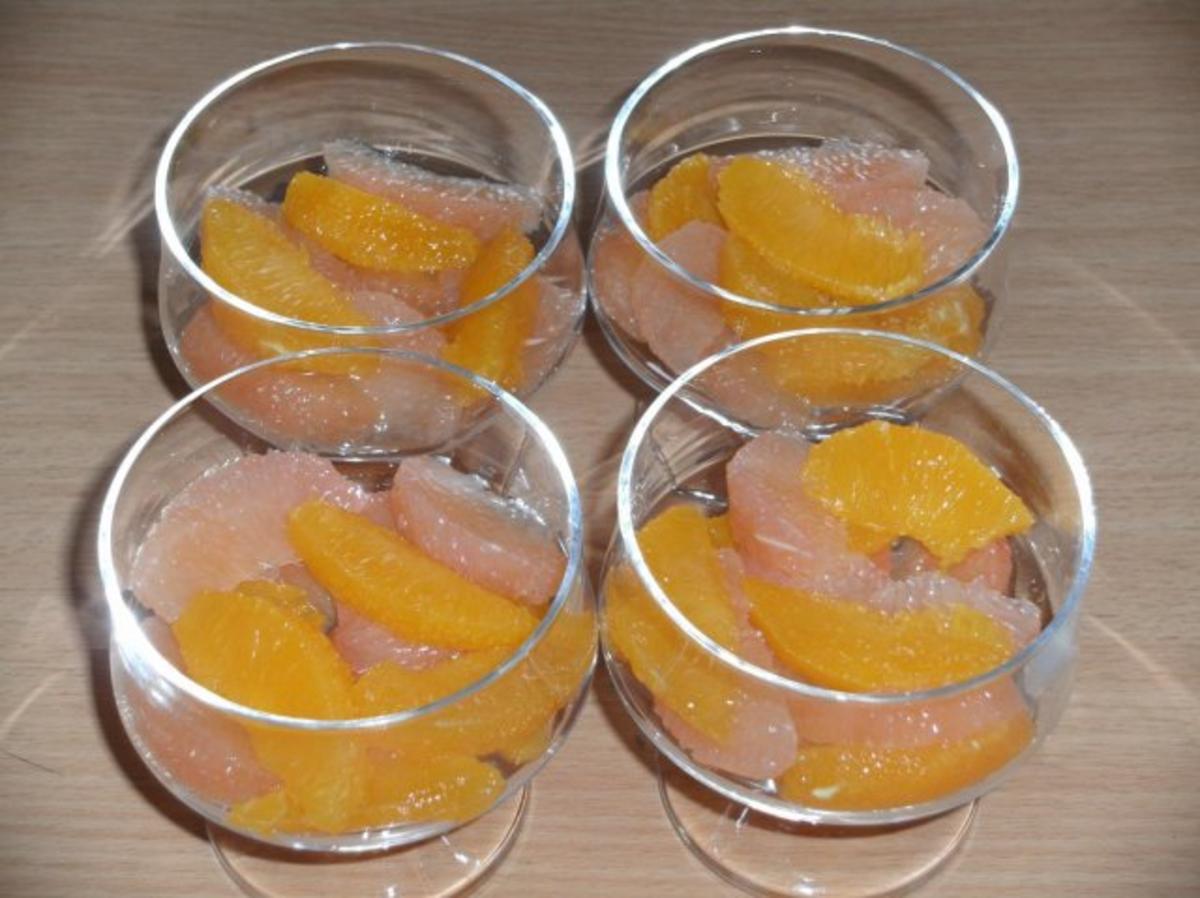 Dessert: Camparigelee mit Orangenmousse - Rezept - Bild Nr. 3