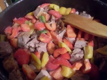 Rezept: Enten-Drachentopf Bild Nr. 2 Enten-Drachentopf - Rezept - Bild Nr. 2