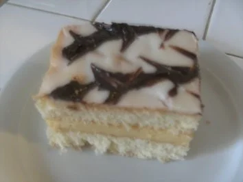 Bisquit-Crem-Schitten- - Rezept - Bild Nr. 9