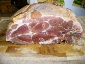 Rezept: Kasselerbraten, Pilzbohnen und grüne Semmelklöße Bild Nr. 2 Kasselerbraten, Pilzbohnen und grüne Semmelklöße - Rezept - Bild Nr. 2