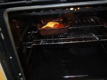 gefüllte Paprika mit Käse überbacken, Tomatensauce und Maccaroni - Rezept - Bild Nr. 7