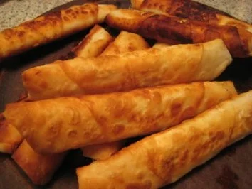 Yufka mit Käsefüllung - Rezept